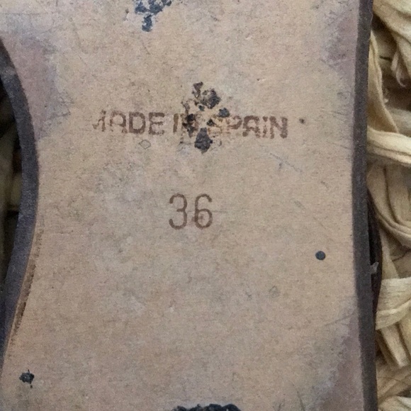 Sandals - Picture 2 of 2